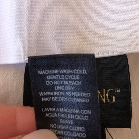 “So Slimming” white pants with side slit at ankle by Chico’s - Picture 9 of 10